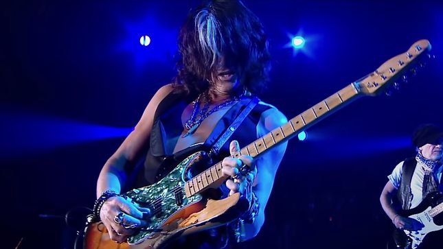 AEROSMITH Guitarist JOE PERRY In Lockdown - "I Felt Like I Was On Vacation For The First Time In 30 Years"