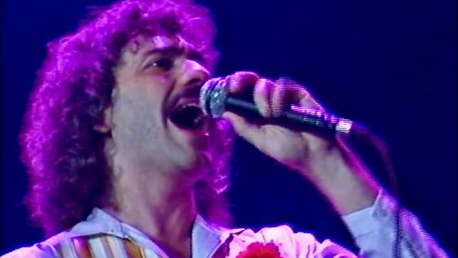 DENNIS DeYOUNG - Former STYX Frontman Debuts Music Video For New Song 