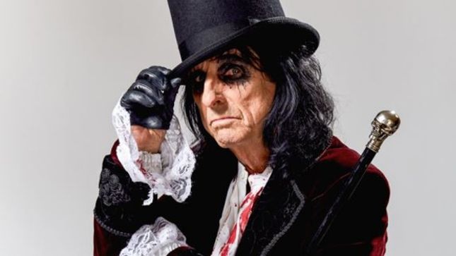 ALICE COOPER Names Favourite Albums In His Catalogue - "From The Inside And Welcome To My Nightmare Were The Two Classic Things That Alice Did"
