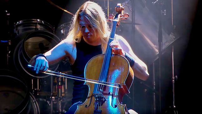 APOCALYPTICA Performs METALLICA's "Master Of Puppets" At Hellfest 2017; HQ Video