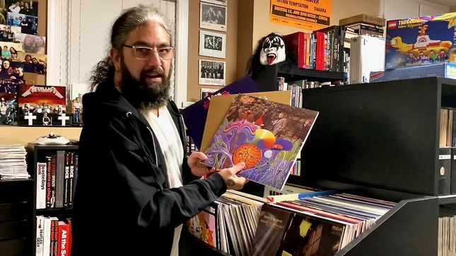 MIKE PORTNOY Shows Off His Collection Of New Vinyl - 