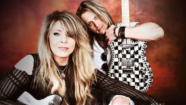  Former VIXEN Vocalist JANET GARDNER Releases Official Video For New Song "Wounded"