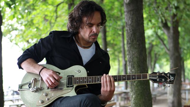 JOE SATRIANI Mentee GEOFF TYSON To Release First Instrumental Guitar Album