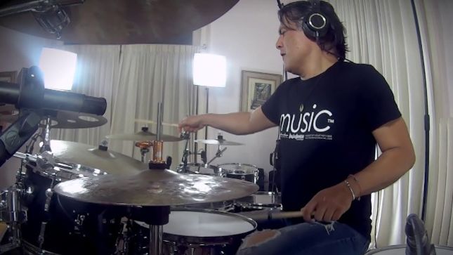 AYREON Mastermind ARJEN LUCASSEN Introduces New Drummer JUAN VAN EMMERLOOT; Behind-The-Scenes Video Available