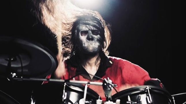 SLIPKNOT Drummer JAY WEINBERG On Wearing a Mask While Performing - "It's Not Fun, It's Not Enjoyable, But It Is Necessary; It's About Conveying Art"
