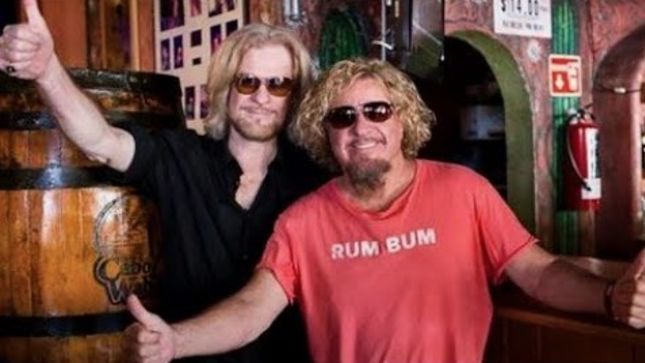 SAMMY HAGAR And DARYL HALL Guest On New Episode Of AXS TV's "At Home And Social"; Video