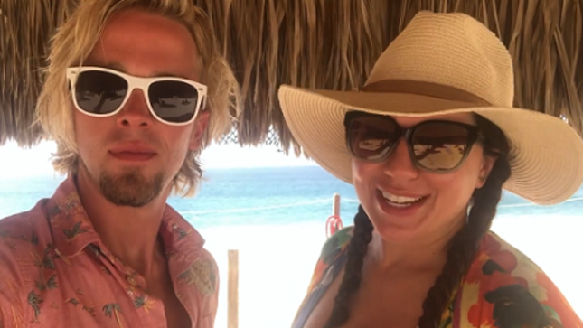 BLACK STONE CHERRY Guitarist BEN WELLS And Wife Launch SURF MONSTER Apparel