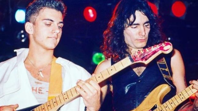 STEVE VAI Posts Birthday Tribute To DWEEZIL ZAPPA - "We Have Shared A Close Friendship For Close To 40 Years, And I Could Not Be More Appreciative Of That"