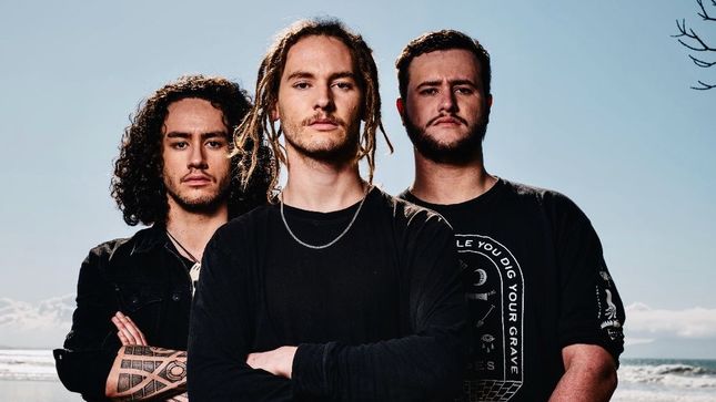 ALIEN WEAPONRY Sign With The Rick Sales Entertainment Group