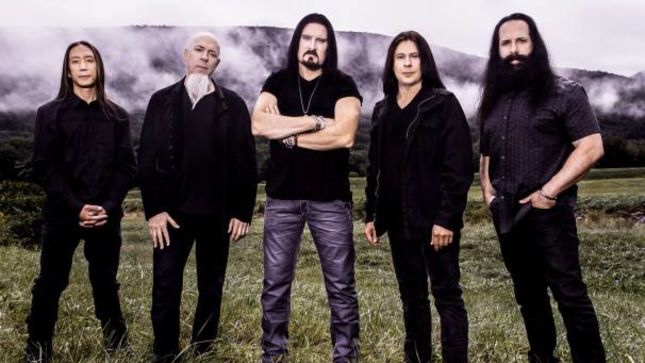 JOHN PETRUCCI Predicts New DREAM THEATER Album Will Surface In Late 2021 - "Let's Not Sit Around, Let's Be Creative Together" 