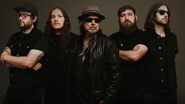 PHIL CAMPBELL AND THE BASTARD SONS Release New Single "Born To Roam"; Music Video Streaming