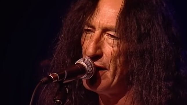 MICK BOX Pays Tribute To Late URIAH HEEP Keyboard Legend KEN HENSLEY - "We May Not Have Always Been The Best Of Friends, But There Were Some Wonderful Times We Shared Too, Which Are The Ones I Will Always Remember"