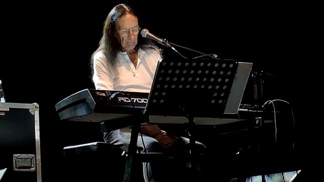 KEN HENSLEY - "I've Had Such A Wonderful Life..."; Final Interview With Late URIAH HEEP Legend Surfaces