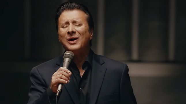 STEVE PERRY Strips Down Songs On Upcoming Traces (Alternate Versions & Sketches); "Most Of All" Performance Video And Stripped Visualizer Streaming