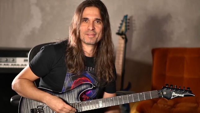 MEGADETH Guitarist KIKO LOUREIRO Releases New Instructional Video: How To Practice Hybrid Picking On Electric Guitar