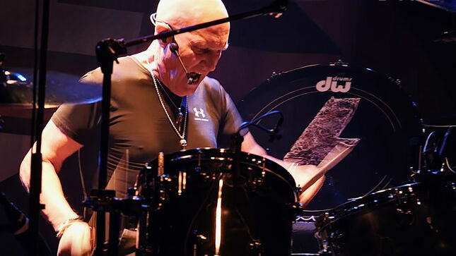 CHRIS SLADE "Would've Been Interested" In Touring With AC/DC Again - "I Can't Walk, But I Can Play Drums," He Jokes; Audio