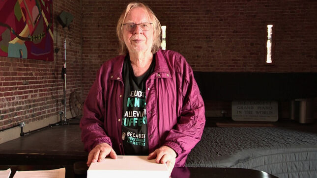 RICK WAKEMAN's The Prog Years: Redux 32-Disc Box Set Available In February