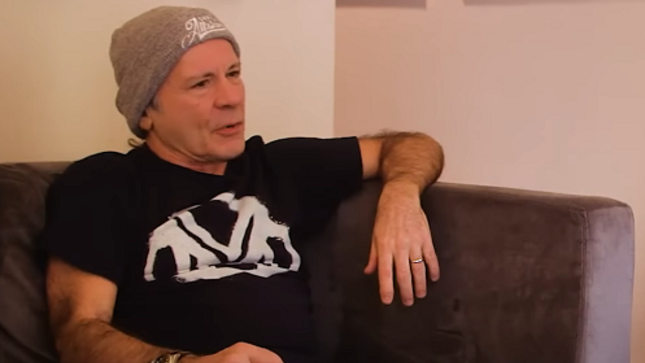 IRON MAIDEN's BRUCE DICKINSON Reveals His Favorite Storytellers In Rock And Metal; Video