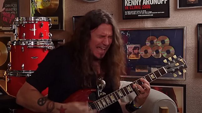 Massive Riffs With BON JOVI Guitarist PHIL X - The KENNY ARONOFF Sessions Bonus Episode (Video)