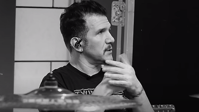 CHARLIE BENANTE Reveals What It's Like Drumming For PANTERA And ANTHRAX (Video)