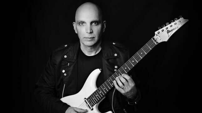 Guitar Legend JOE SATRIANI Defines "Shred" - "Part Of The Performance Has To Challenge The Norm; The Attitude That Goes Into It" (Video)