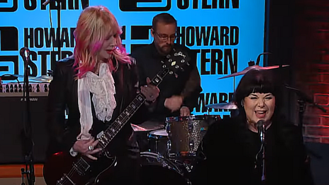 HEART Perform "Barracuda", "Magic Man", And LED ZEPPELIN's "Going To California" Live On The Howard Stern Show  