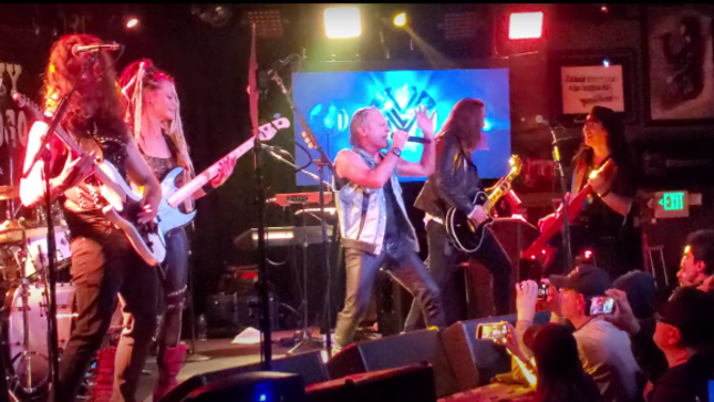BRUCE DICKINSON - Fan-Filmed Video Of Second Whisky A Go Go Solo Show Streaming
