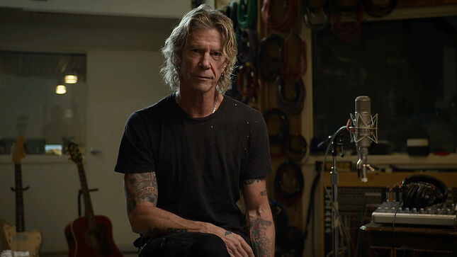 GUNS N' ROSES Bassist DUFF MCKAGAN Working On New Music - "I Have A Lot Of Songs, And I'm Recording A New Batch Right Now"; Video
