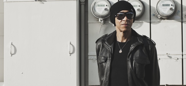 DOUG PINNICK Talks KING’S X Tour Dates, New Music - "We Actually Committed To A New Record"