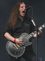 3F2B8B20-17blind-guardian.jpg