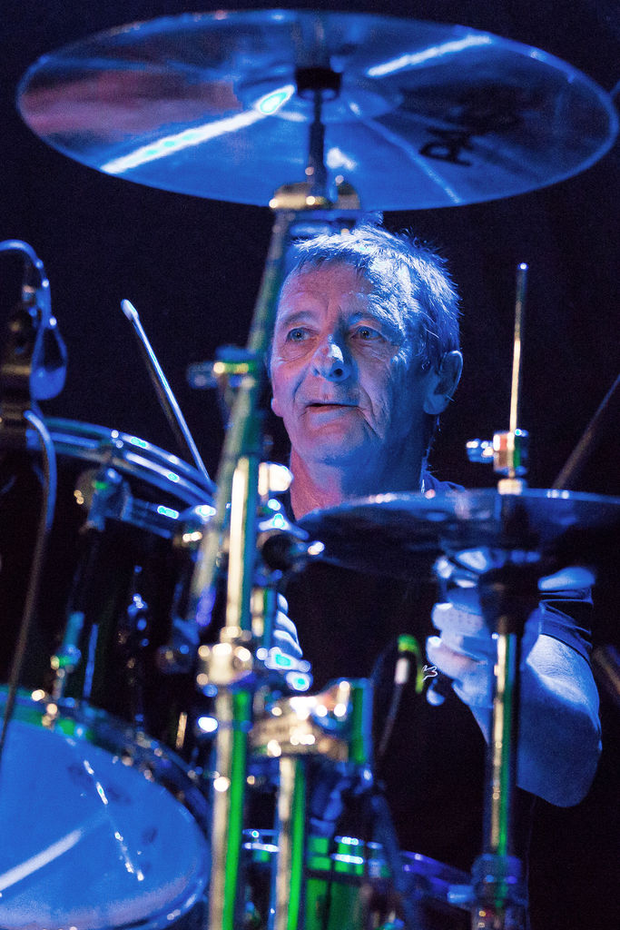 PHIL RUDD – Former AC/DC Drummer Brings Solo Act To Gothenburg - BraveWords