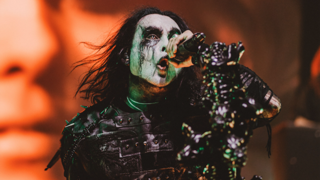 CRADLE OF FILTH – Dracula Spectacular