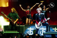 8A9E15D5-billyidol-centrebellmontreal-20240816-5.jpg