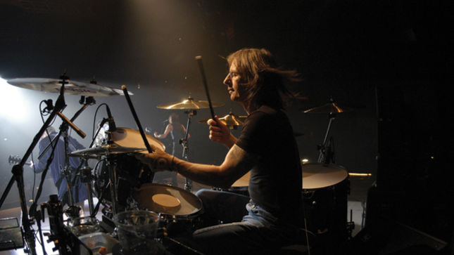 AC/DC - Former SHOGUN Drummer Bob Richards Steps In For Phil Rudd At Video Shoot; Full Report Posted