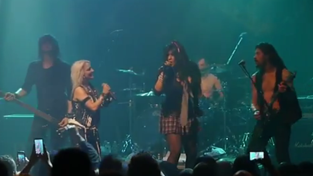 DORO - Single Cam Live Footage From New York Show Online; Performances With VERONICA FREEMAN And LEATHER LEONE Posted 