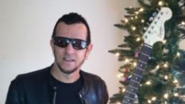 GARY HOEY Announces Rockin’ Holiday Tour; 6th Annual Ho Ho Hoey Guitar Giveaway