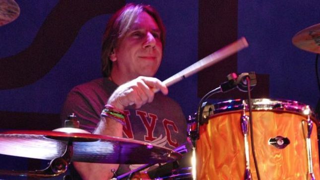 TESLA’s Troy Lucketta Talks Upcoming Live Album – DEF LEPPARD’s “Phil Collen Wrote A Song Called ‘Goodness”…It’s A Bonus Track On The Album”