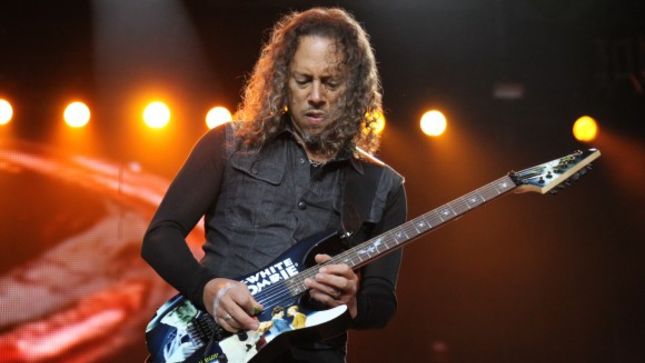 METALLICA's Kirk Hammett Guests On Wikimetal; Audio Streaming