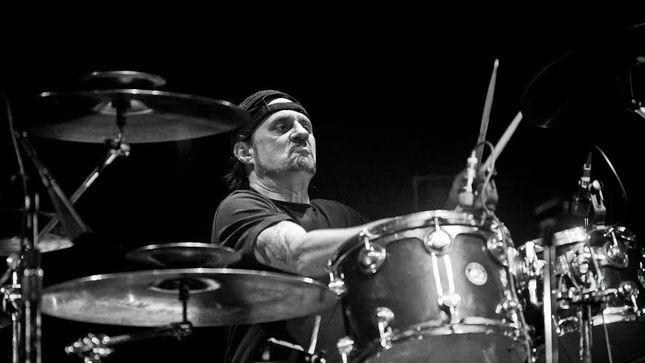 DAVE LOMBARDO Talks SLAYER In New Eddie Trunk Podcast - "Would I Go Back? For The Fans, And To Retire That Band Correctly, I'm Not Gonna Close Any Doors" 
