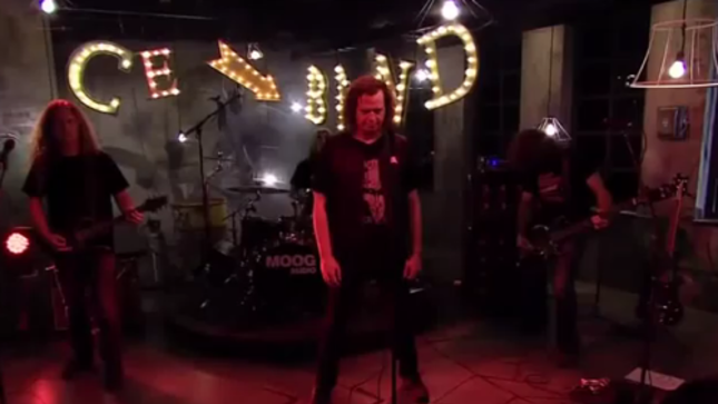 VOIVOD - Live Footage From Ce Show On Musique Plus Posted