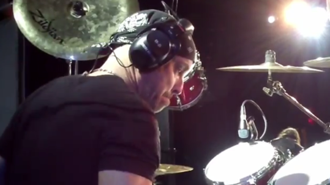 QUEENSRŸCHE - Scott Rockenfield Drum Cam Footage From Snoqualmie Show Online 