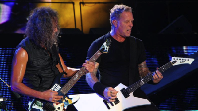 METALLICA - Fly On The Wall Footage From UK's Leeds Festival Posted; "Whiskey In The Jar" Live