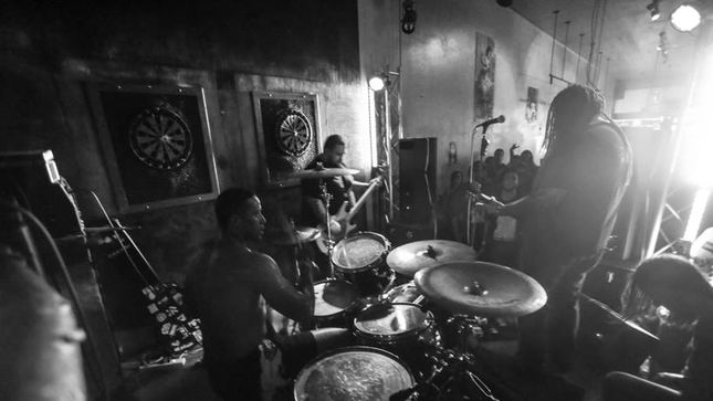 PRIMITIVE MAN To Release Limited 12" EP Via Relapse; Live Actions Announced