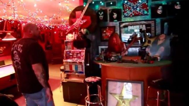 Video Tour Of DIMEBAG DARRELL's Home