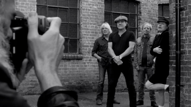 AC/DC Take You Behind-The-Scenes Of Official Photo Shoot; Video