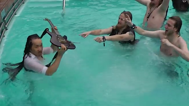 DRAGONFORCE Guitarist HERMAN LI Performs Underwater Live On Full Metal Cruise; Video Available 