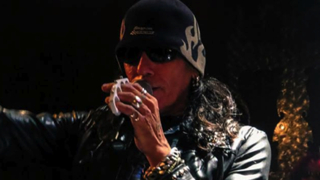 Former RATT Frontman STEPHEN PEARCY Performs At Rainbow Bar & Grill 43rd Anniversary Party; Fan-Filmed Video Posted