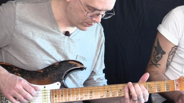 DEVIN TOWNSEND Creates "Not Van Halen" TonePrint For Helix Phaser; Video Available
