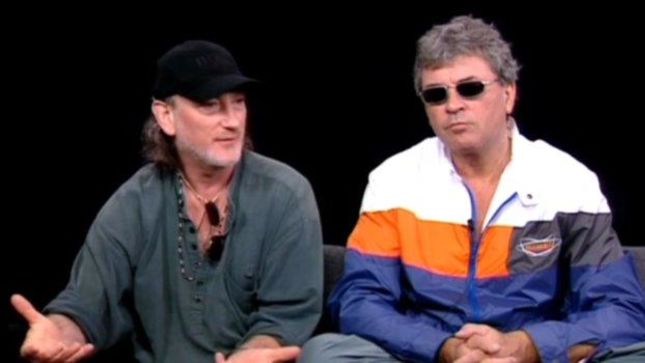 DEEP PURPLE - ROGER GLOVER Discusses Songwriting In New Video