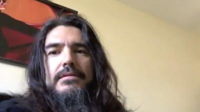 MACHINE HEAD's ROBB FLYNN - "I Haven't Taken A Dump In Four God Damn Days"